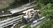 Discarica a cielo aperto in via Ponte Aiello