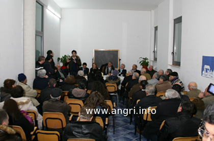 Angri incontro sindaco cittadini