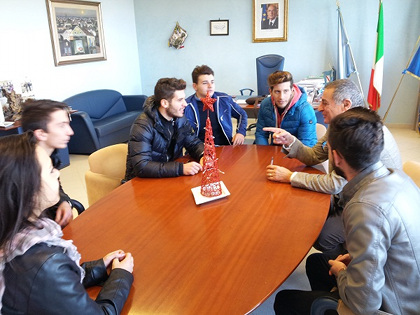 studenti Isis Fortunato con Sindaco Angri